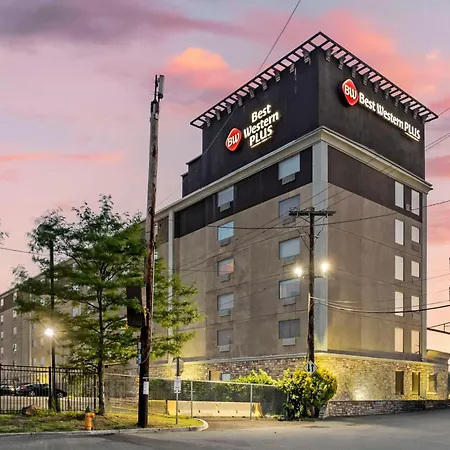Best Western Plus Newark Airport West